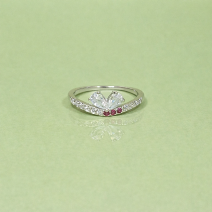 Tranquil Harmony: 925 Sterling Silver Swirl Ring