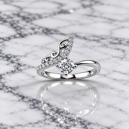 Regal Radiance: 925 Sterling Silver Crown