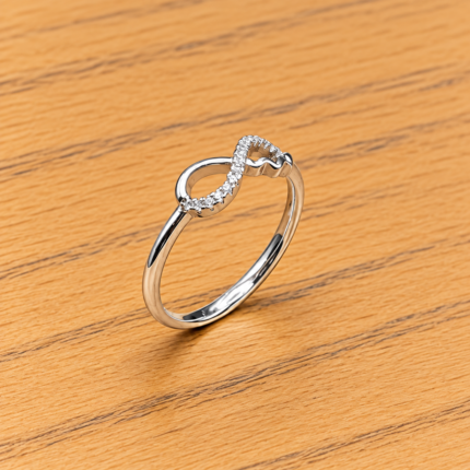 Timeless Beauty: Sterling Silver 925 Infinity Ring