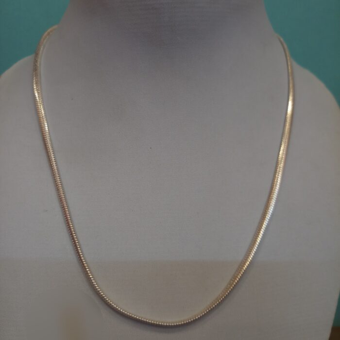 Elegant Silver Chain for Timeless Style