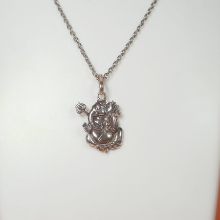 Divine Wisdom: Silver Ganesha Pendant - Symbol of Blessings and Prosperity