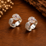Ethereal Elegance: Silver Toe Ring for Graceful Adornment