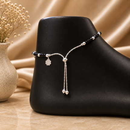 Ethereal Silver Anklet: Timeless Elegance for Your Every Step