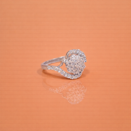 Timeless Elegance: 925 Sterling Silver Ring with Intricate Detailing
