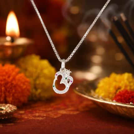 Divine Serenity: Silver Om Pendant - A Sacred Symbol of Harmony