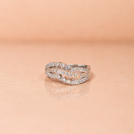 Ethereal Beauty: 925 Sterling Silver Ring with Delicate Design