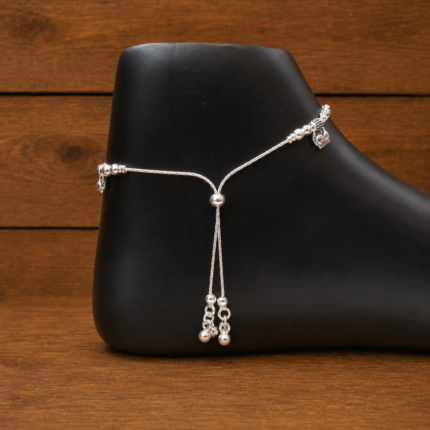 Silver Serenity Anklet: Elegance in Every Step