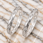 Radiant Kangans: Timeless Elegance in Every Curve