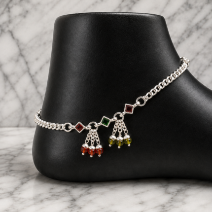 Radiant Elegance: Silver Payal with Sparkling Cut Stone Embellishments