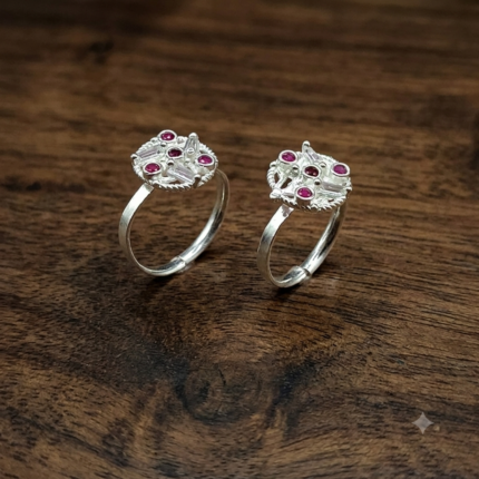Glimmering Garnet: Silver Toe Ring with Red Stone Accent