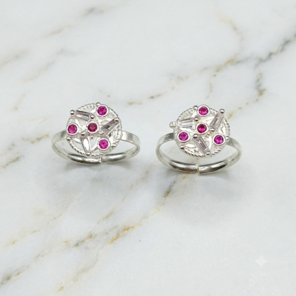 Glimmering Garnet: Silver Toe Ring with Red Stone Accent
