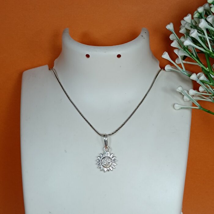 Radiant Surya Pendant - Embrace Solar Power and Vitality (Without Chain)