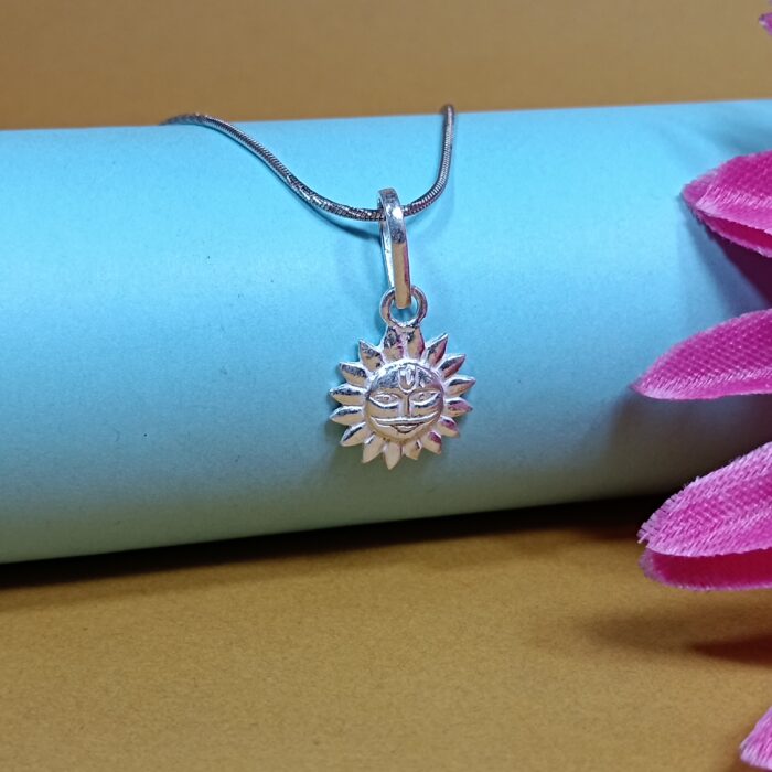 Radiant Surya Pendant - Embrace Solar Power and Vitality (Without Chain)
