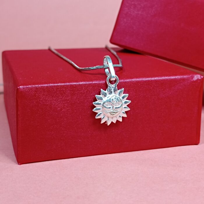 Radiant Surya Pendant - Embrace Solar Power and Vitality (Without Chain)