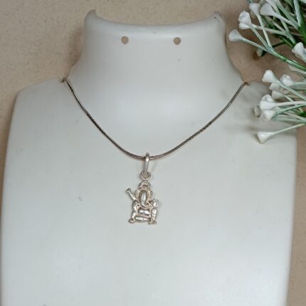Divine Blessings: Silver Lord Ganesha Pendant - Symbol of Wisdom and Prosperity