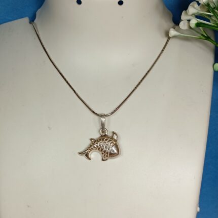 Elegance in Motion: Silver Fish Pendant - Symbol of Fluidity and Grace