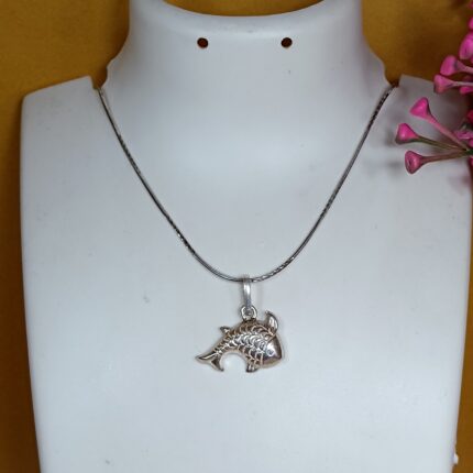Elegance in Motion: Silver Fish Pendant - Symbol of Fluidity and Grace
