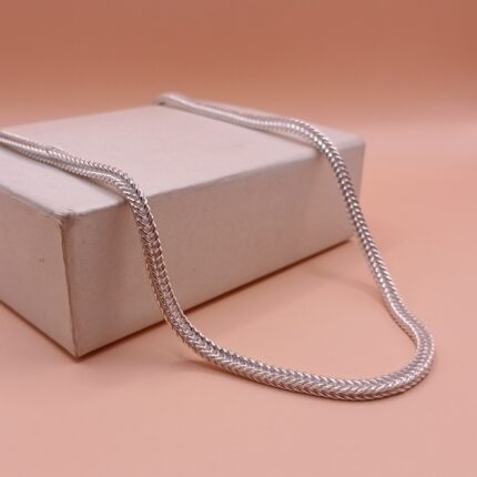 The Silver Strand Collection: Elevate Your Style with Timeless Silver Chains