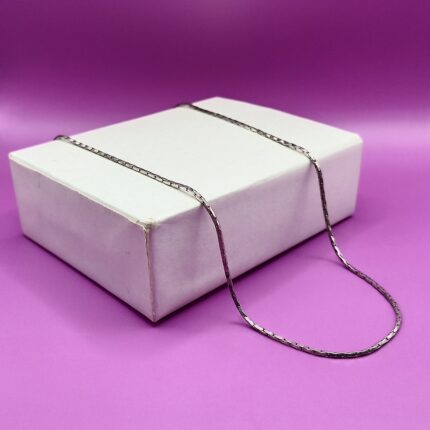 Eternal Elegance: Silver Chains for Timeless Style