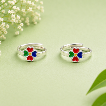 Intricate Silver Toe Ring: Timeless Sophistication