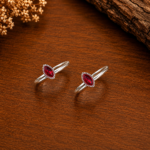 Silver Toe Ring: Subtle Glamour for Your Toes