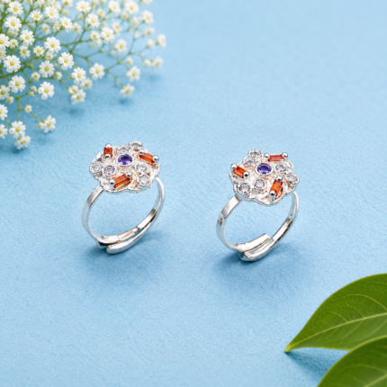 Silver Serenity: Delicate Toe Adornment