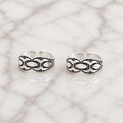 Sculpted Whispers: Adorn Your Toes with Graceful Rings
