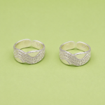 Glistening Grace - Silver Toe Ring