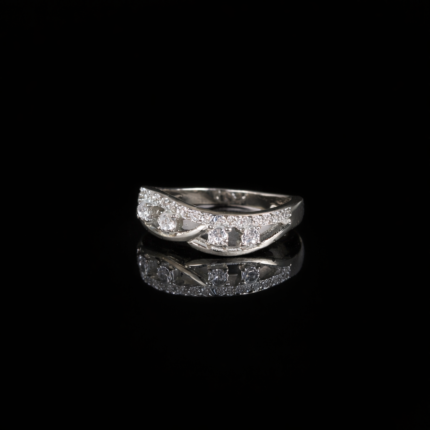 Radiant Silver Elegance Ring