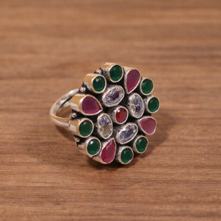 Majestic Silver Vine Ring