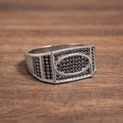 Elegance Embodied: Sterling Silver Solitaire Ring