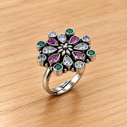 Elegant Silver Solitaire Ring