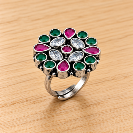 Majestic Silver Vine Ring