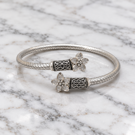Timeless Reverie: Oxidized Beauty Kada