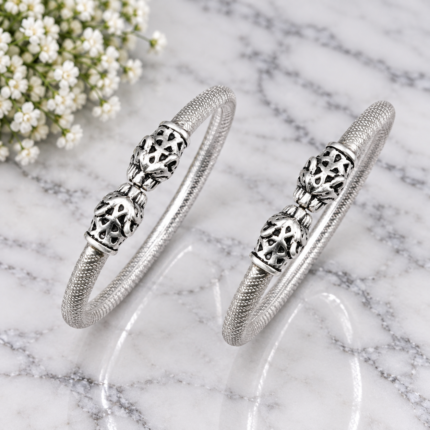 Ethereal Fusion: Oxidized Artistry Kada