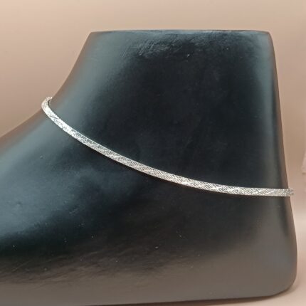 Elegant Silver Payal - Traditional Indian Anklet
