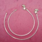 Shimmering Silver Payal - An Embodiment of Elegance and Tradition