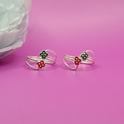 Sculpted Whispers: Timeless Toe Rings for Subtle Sophistication