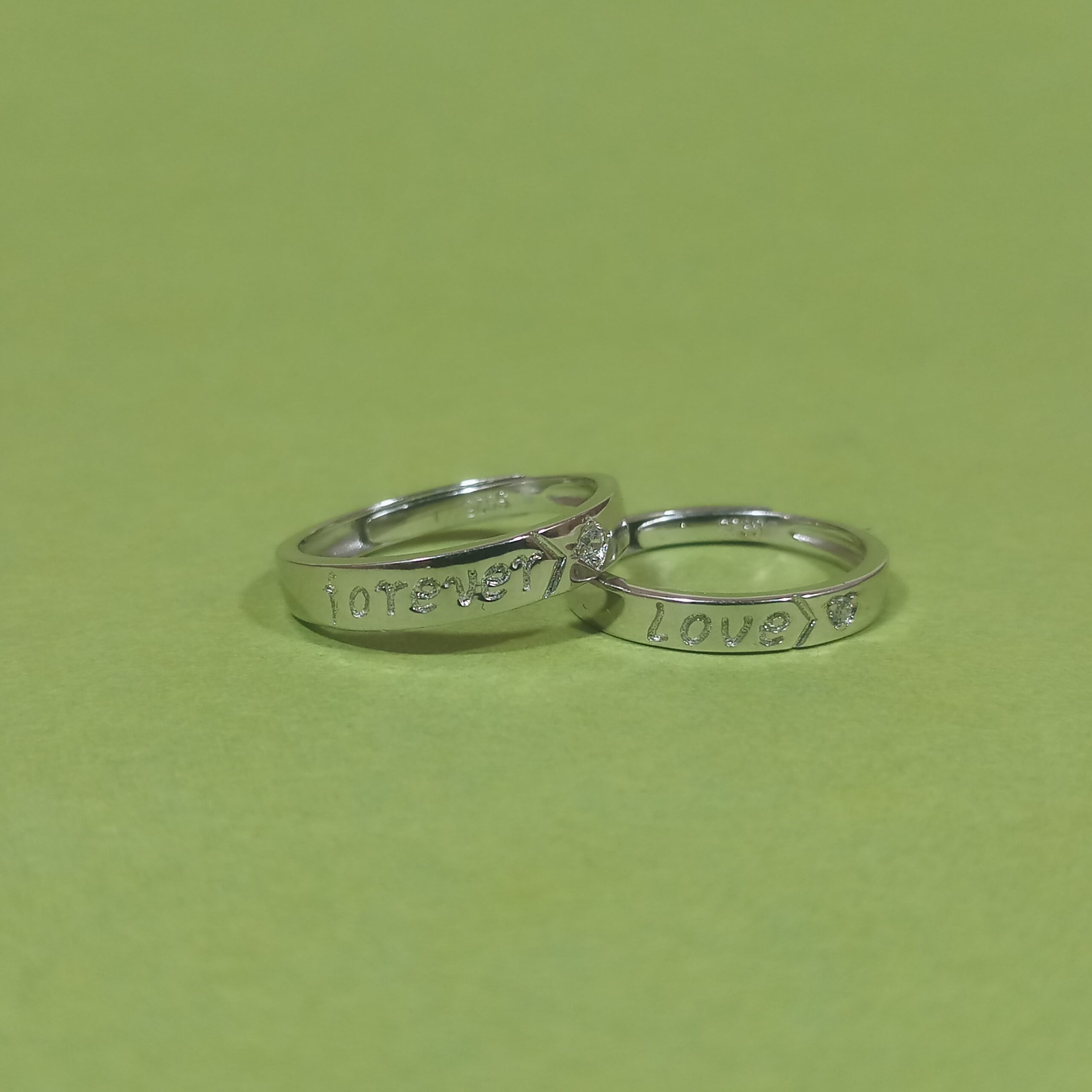 Custom Black & White Pair Of Rings Personalized Name Engraved Couple R –  KoalaPrint