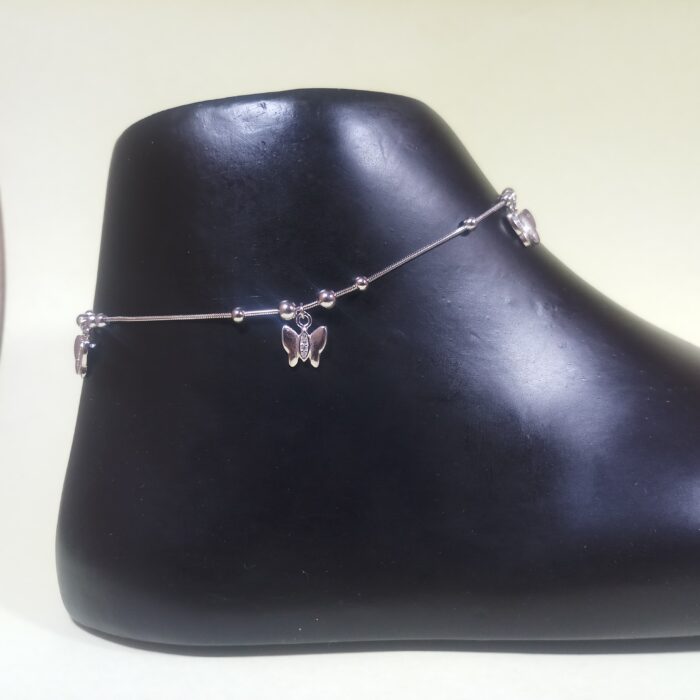 Fluttering Beauty: Sterling Silver Butterfly Anklet