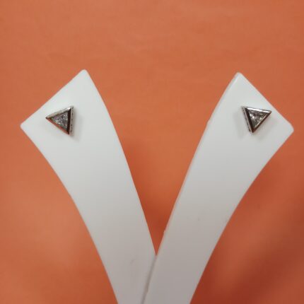 Triangular Elegance: Silver Pendant and Tops Set