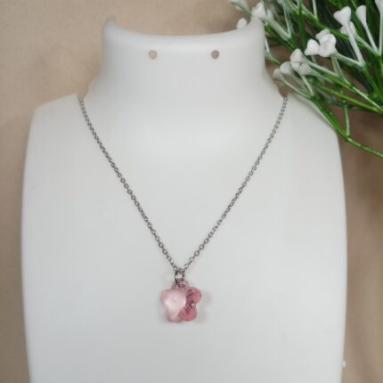 Enchanting Silver Pendant with Pink Gemstone