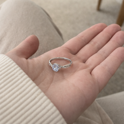 Sterling Silver Infinity Knot Ring: Enduring Elegance