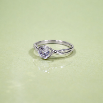 Sterling Silver Infinity Knot Ring: Enduring Elegance