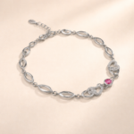The Ultimate Trendy Heart Bracelet: Modern Silver Elegance