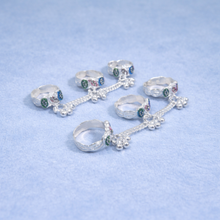 Chic Silver Toe Rings for Effortless Style