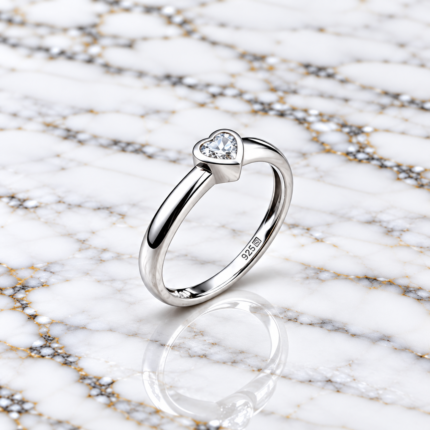 Sterling Silver Heart-Shaped Ring: Modern Elegance
