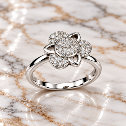 Modern Silver Radiance: The Essential Trendy Ring