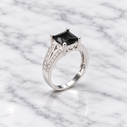 Silver Serenade: Silver Swirl Ring