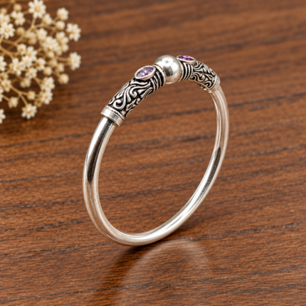 Elegant Aura: Silver Ladies Kada